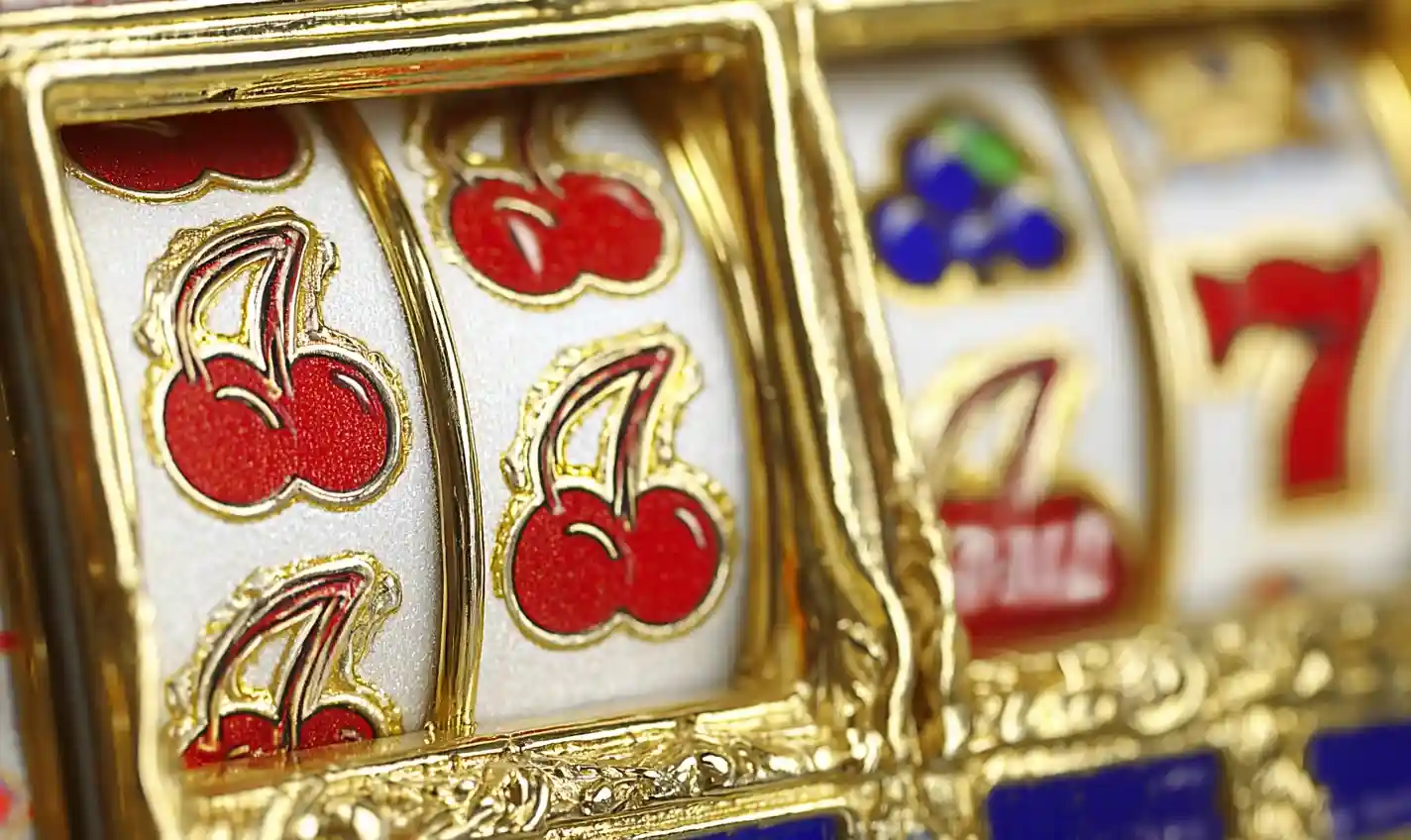 how to make money at slot machines